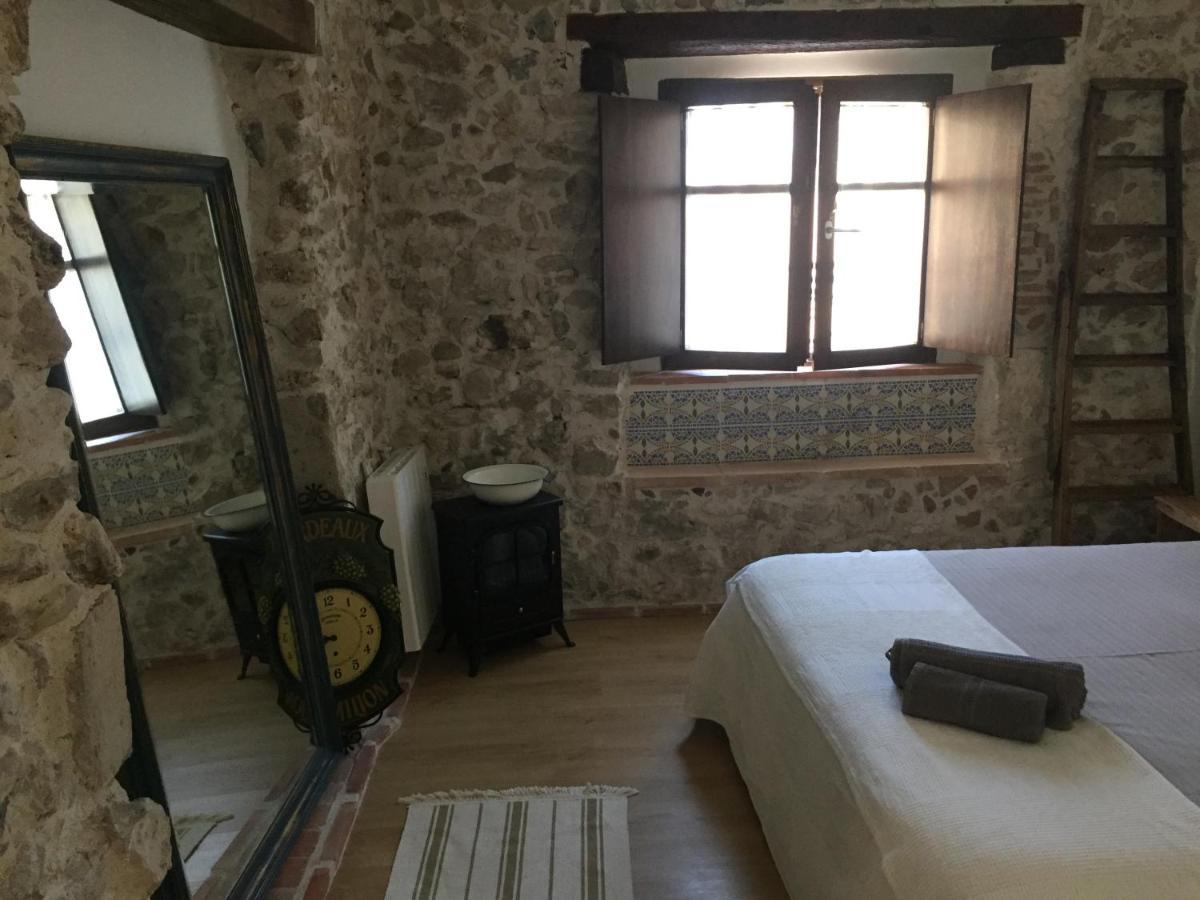 Alojamiento De Piedra Con Encanto Burgo Dış mekan fotoğraf