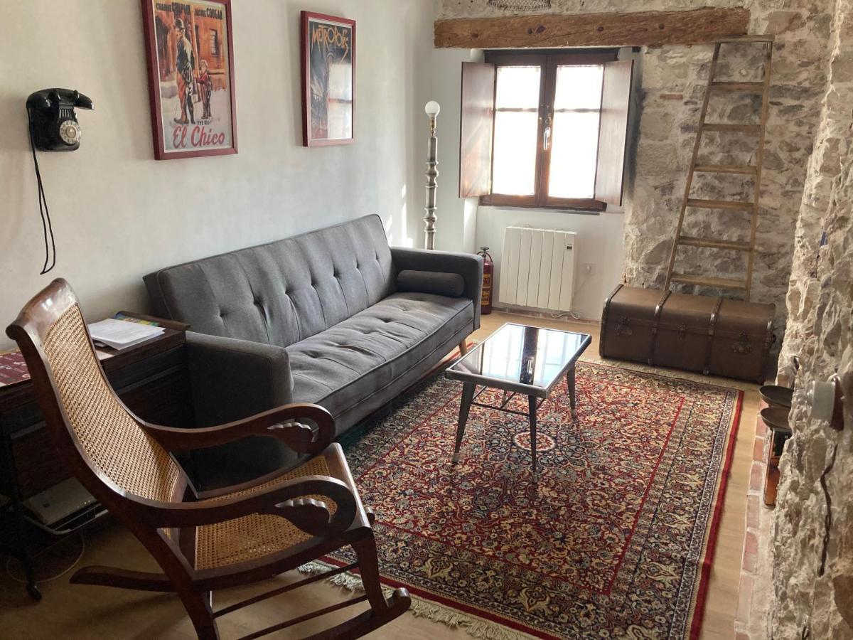 Alojamiento De Piedra Con Encanto Burgo Dış mekan fotoğraf